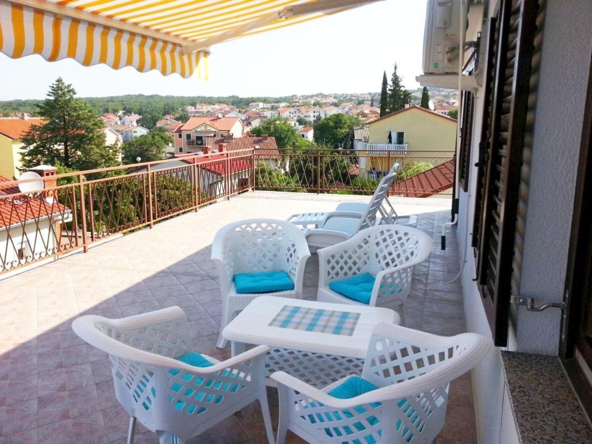 Apartments Kamelija Malinska Bagian luar foto