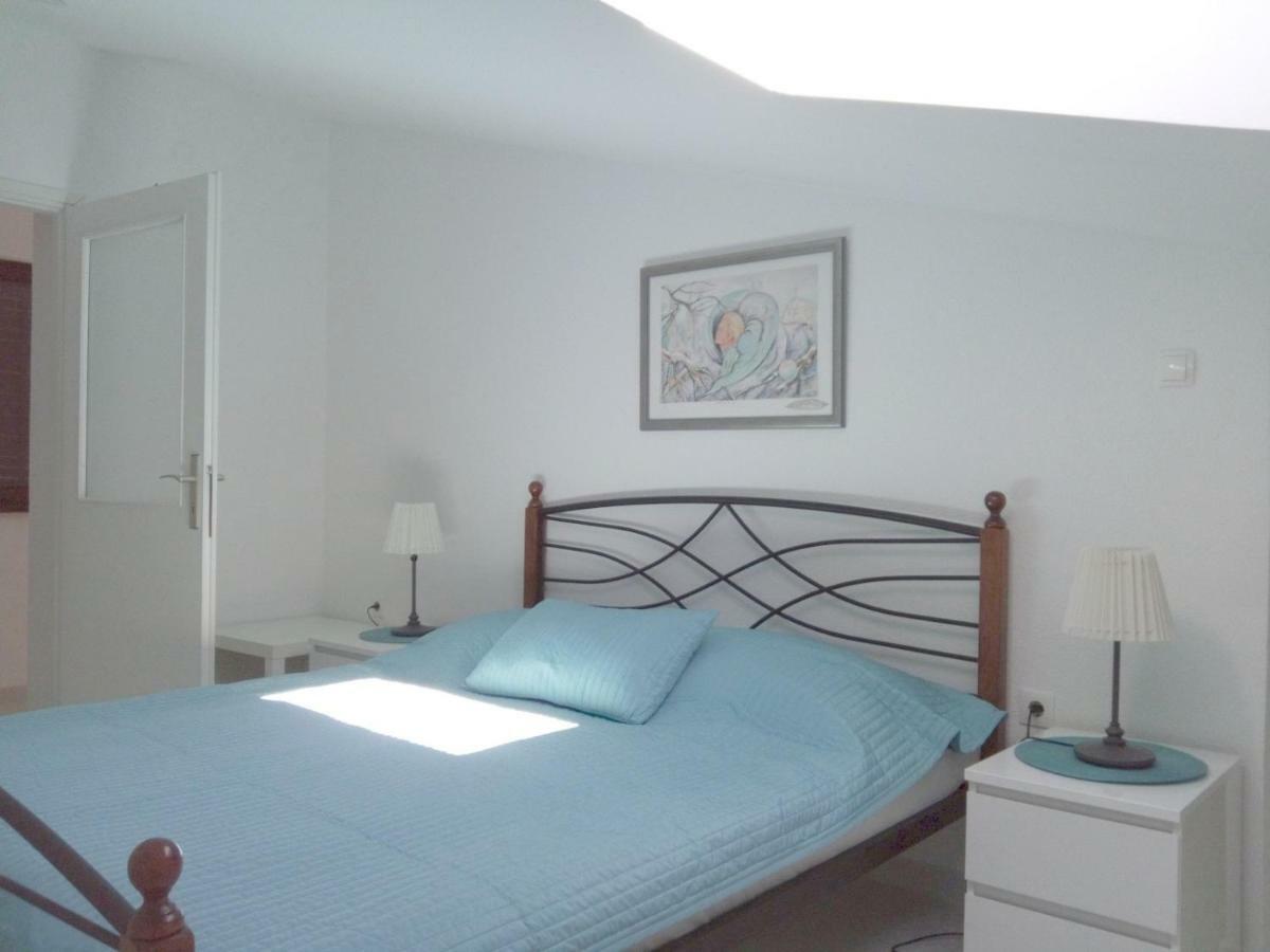 Apartments Kamelija Malinska Bagian luar foto
